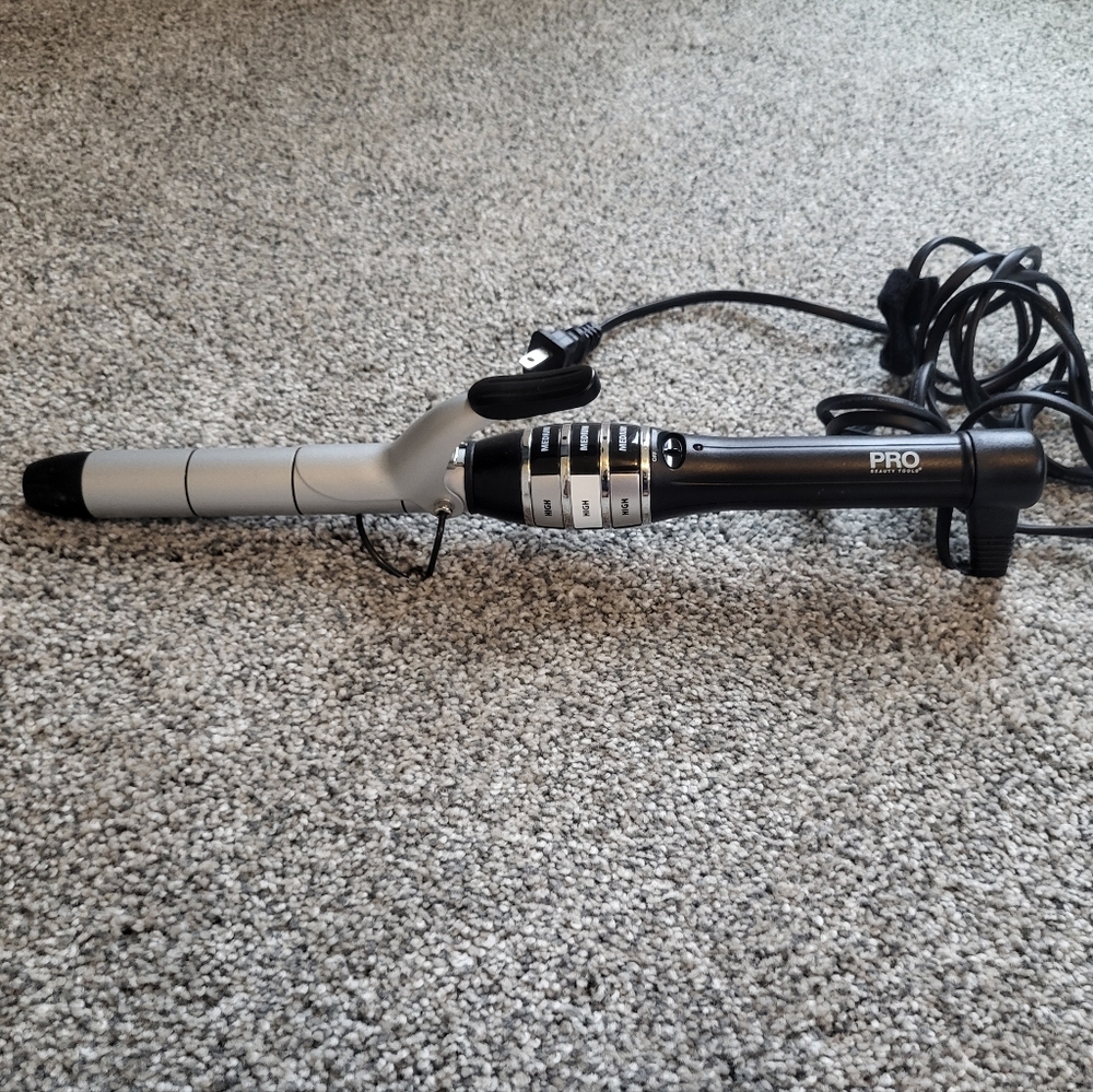 Pro Black and Gray Curling Iron